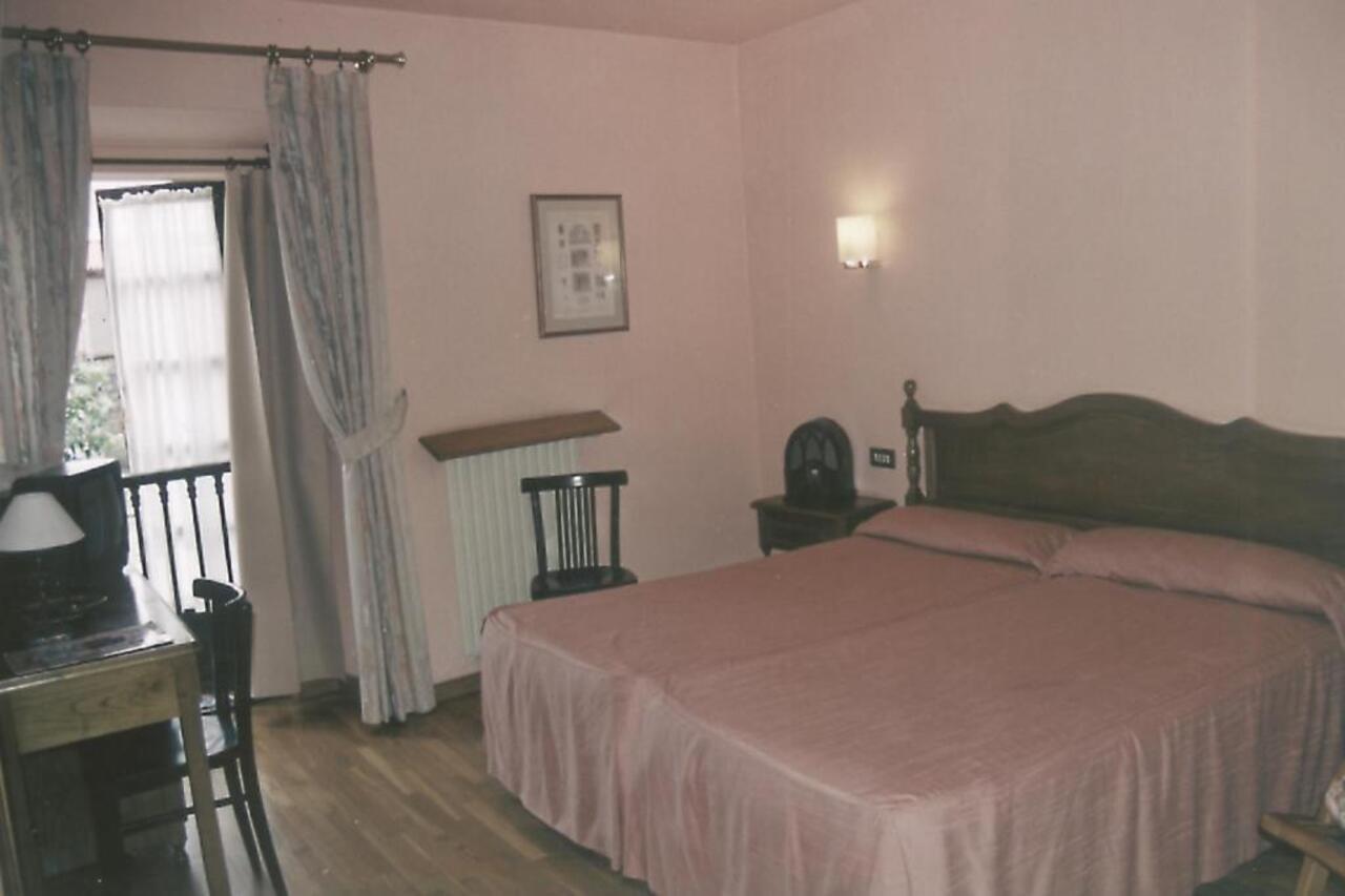 La Casona De Jovellanos Hotel Gijon Luaran gambar