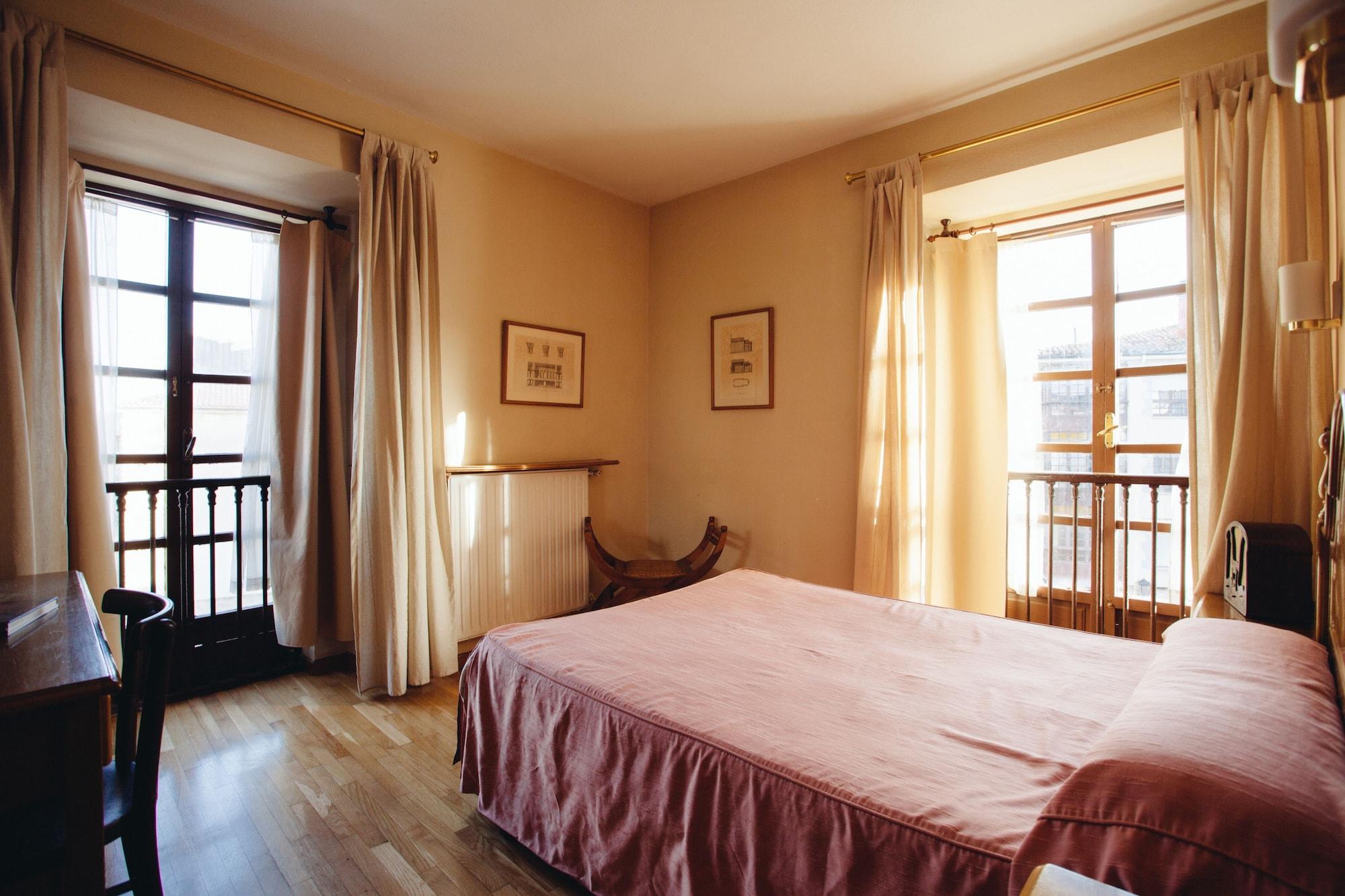 La Casona De Jovellanos Hotel Gijon Luaran gambar