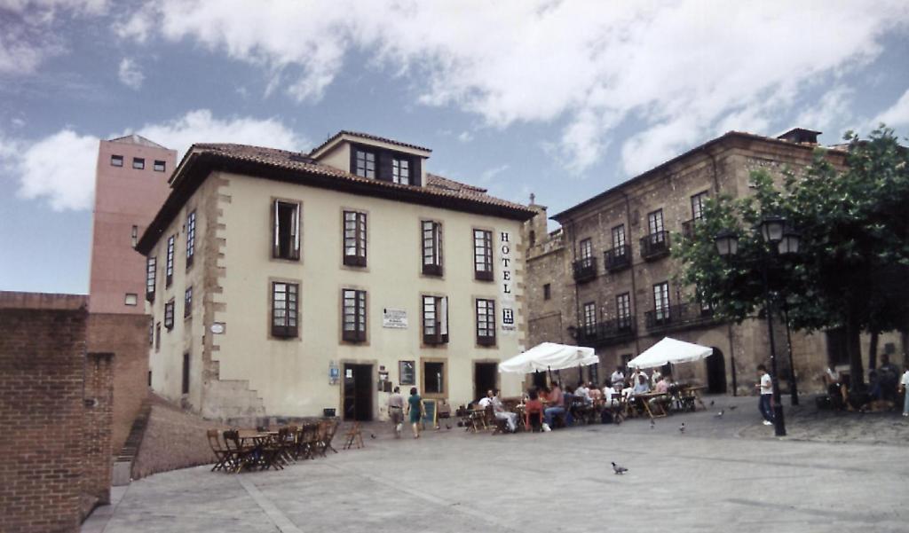 La Casona De Jovellanos Hotel Gijon Luaran gambar